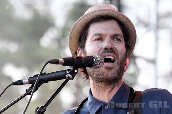 PIERS FACCINI - 2011-09-11 - PARIS - Parc de Bagatelle - 